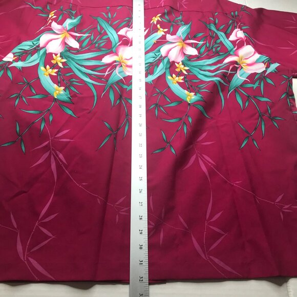 Hilo Hattie's Men's Hawaii Red Floral Shirt No Tag Preowned - Picture 9 of 9